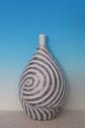 Spiral Desenli Şişe Polyresin Vazo - Kısa
