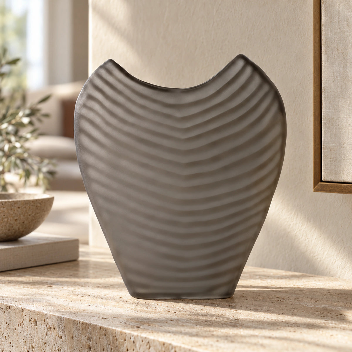 Çizgili Gri Yassı Polyresin Vazo – YZ04645GG-2