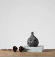 Siyah Beyaz Desenli Küre Polyresin Vazo – YZ02411G-2